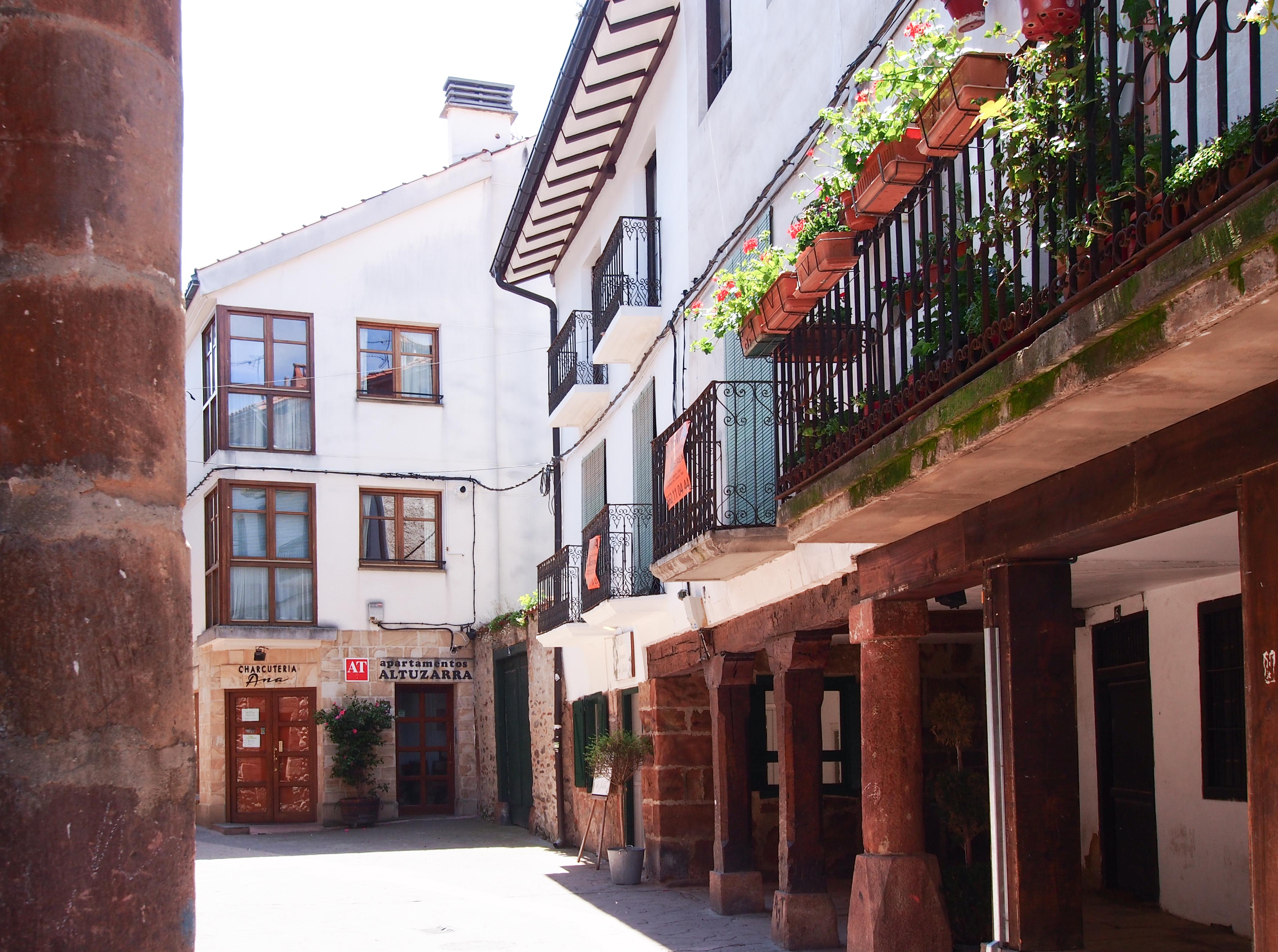 Apartamentos Rurales Altuzarra Ezcaray Dış mekan fotoğraf